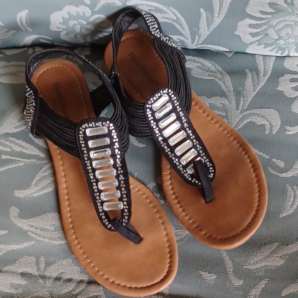 Sandals Pierre Dumas size 6.5 Black